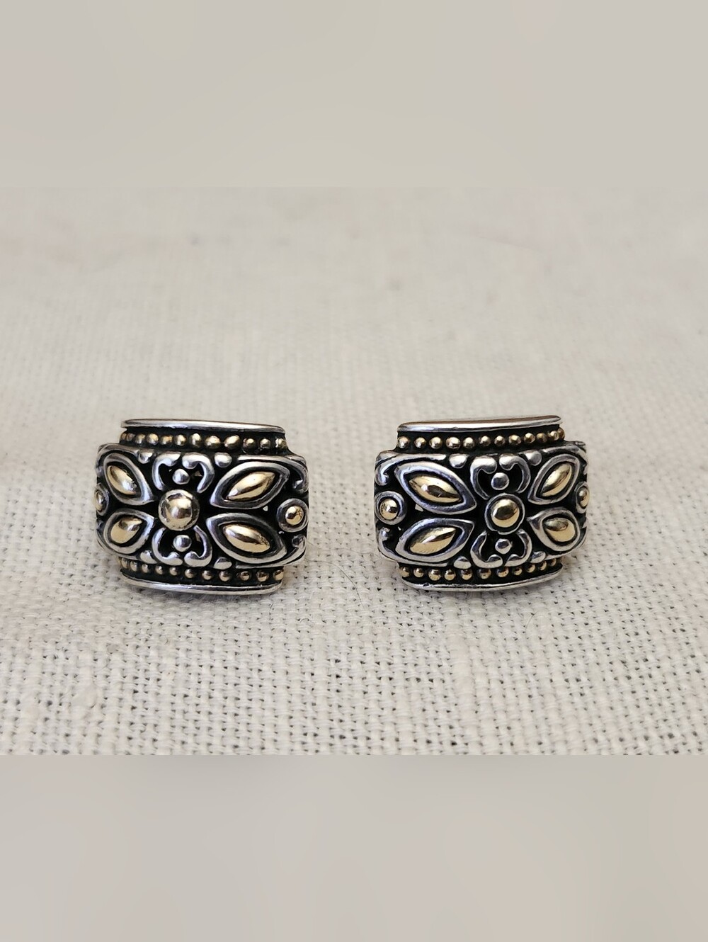 John Hardy earrings Jaisalmer collection sterling Silver with 18k Gold Accents